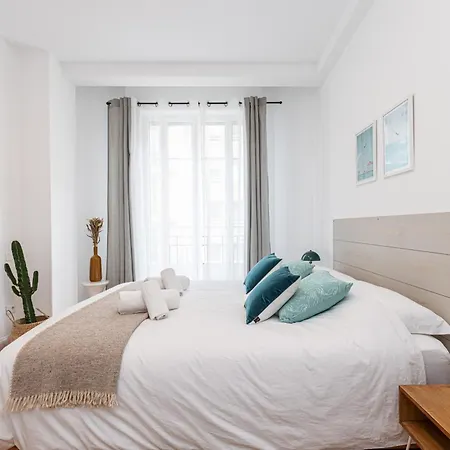 Апартаменты Cosy 1 Bdr Near Garibaldi Square Ницца